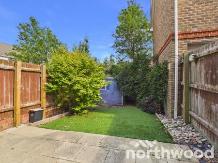 3 bedroom Semi-detached house to let in Swaffer Way, Singleton, Ashford, TN23