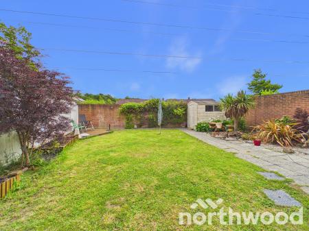 3 bedroom End of terrace house for sale in Lodge Close, Singleton, Ashford, TN23