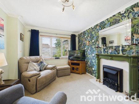 2 bedroom Bungalow for sale in Meridian Court, Singleton, Ashford, TN23