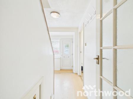 4 bedroom Semi-detached house to let in Highfield Road, Willesborough, Ashford, TN24