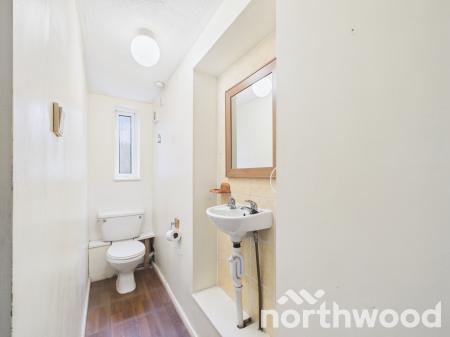 4 bedroom Semi-detached house to let in Highfield Road, Willesborough, Ashford, TN24