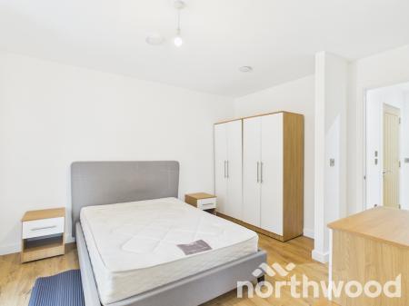 2 bedroom Flat to let in 50 Victoria Road, Ashford, Ashford, TN23