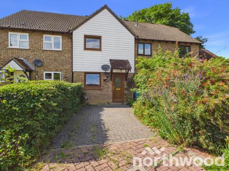 2 bedroom Terraced House to let in Homestead, Singleton, Ashford, TN23