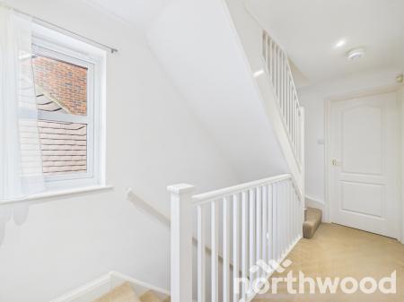 4 bedroom Semi-detached house for sale in Bradbridge Green, Singleton, Ashford, TN23