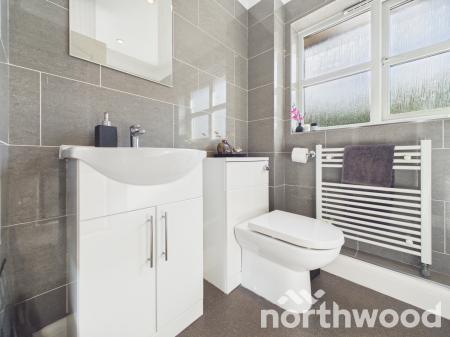 4 bedroom Semi-detached house for sale in Bradbridge Green, Singleton, Ashford, TN23
