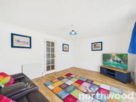 3 bedroom Semi-detached house for sale in Bradbridge Green, Singleton, Ashford, TN23