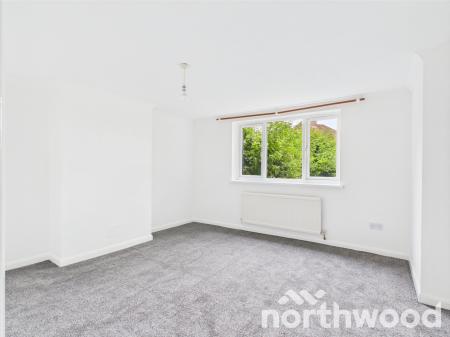 1 bedroom Flat to let in Tennyson Road, Ashford, TN23