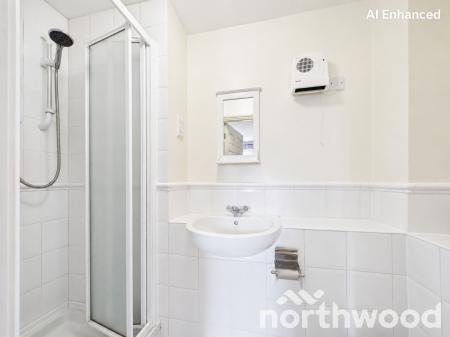 2 bedroom Apartment for sale in Riverbank Way, Willesborough, Ashford, TN24