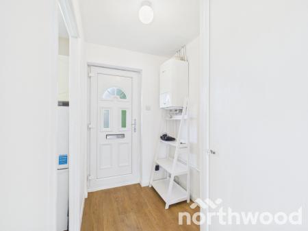 2 bedroom Terraced House to let in Manorfield, Ashford, Ashford, TN23
