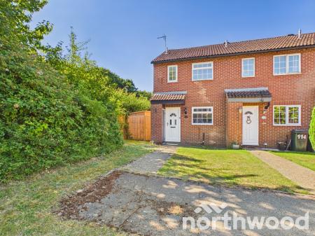 2 bedroom Terraced House to let in Manorfield, Ashford, Ashford, TN23