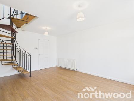 2 bedroom Terraced House to let in Manorfield, Ashford, Ashford, TN23