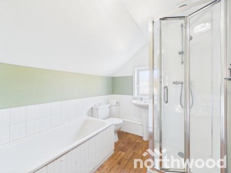 2 bedroom Terraced House to let in Upper Denmark Road, Ashford, TN23