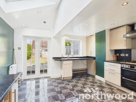 2 bedroom Terraced House to let in Upper Denmark Road, Ashford, TN23