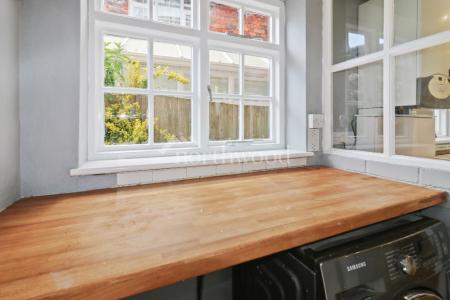 3 bedroom Terraced House to let in The Street, Chilham, CT4