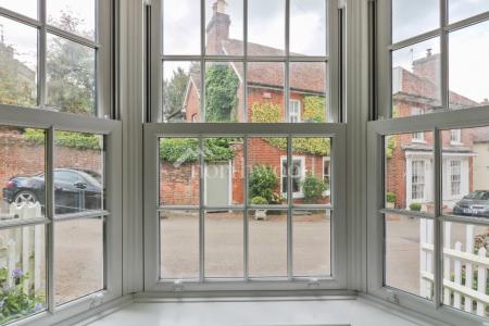 3 bedroom Terraced House to let in The Street, Chilham, CT4