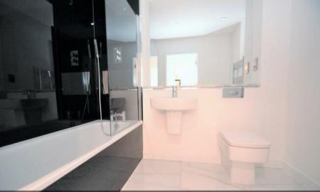 1 bedroom Flat to let in Victoria Crescent, Ashford, TN23