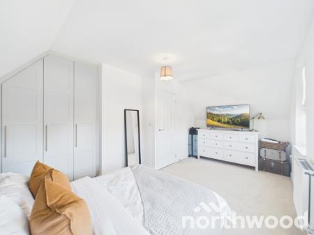 3 bedroom Town house for sale in Coppice Drive, Chartfields, Ashford, TN23