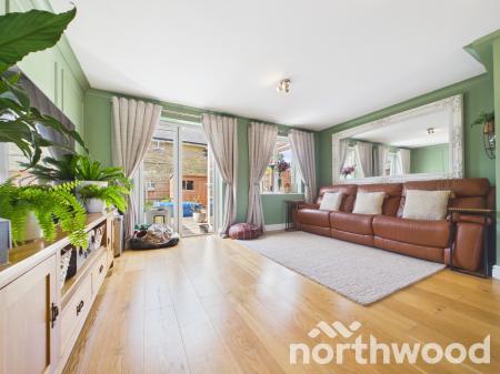 3 bedroom Terraced House for sale in Mill Court, Town Centre, Ashford, TN24