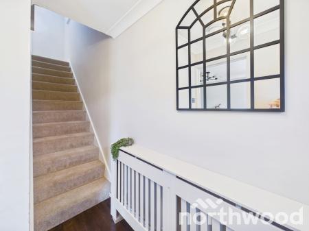 4 bedroom Semi-detached house for sale in The Street, Great Chart, TN23