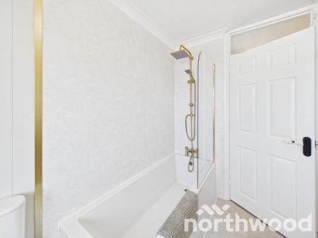 4 bedroom Semi-detached house for sale in The Street, Great Chart, TN23