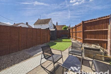 4 bedroom Semi-detached house for sale in The Street, Great Chart, TN23