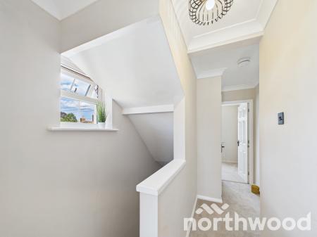 4 bedroom Semi-detached house for sale in The Street, Great Chart, TN23