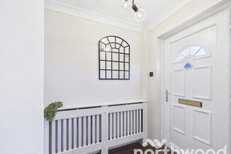 4 bedroom Semi-detached house for sale in The Street, Great Chart, TN23