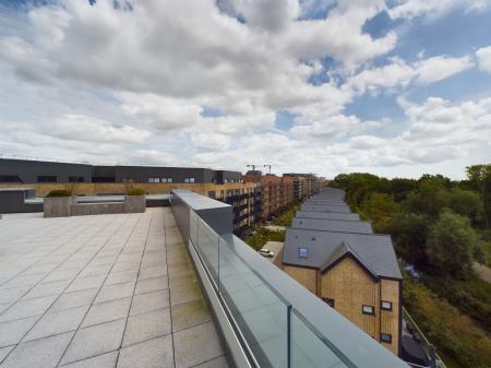 1 bedroom Flat to let in Cantia Place, Ashford, TN23