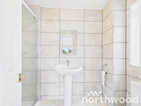 3 bedroom Detached house to let in Strouts Road, Singleton, Ashford, TN23