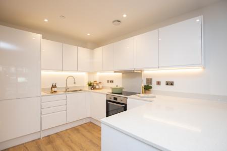 2 bedroom Flat to let in 50 Victoria Road, Ashford, TN23