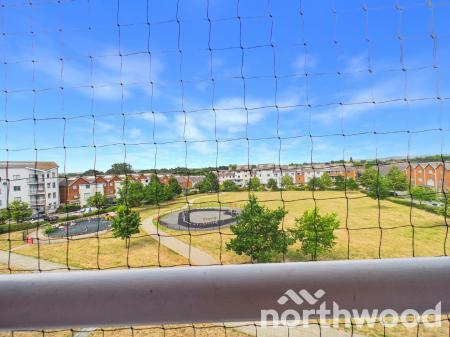 2 bedroom Apartment for sale in Drummond Grove, Willesborough, Ashford, TN24