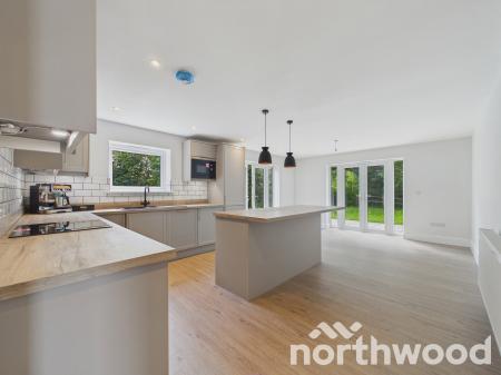 4 bedroom Detached house for sale in Ashford Road, Chilmington Green, Ashford, TN23