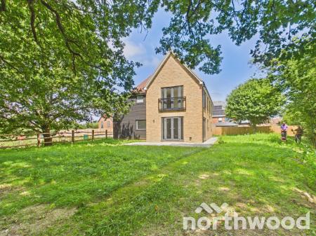 4 bedroom Detached house for sale in Ashford Road, Chilmington Green, Ashford, TN23