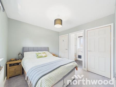 2 bedroom Semi-detached house for sale in Deyley Way, Singleton, Ashford, TN23