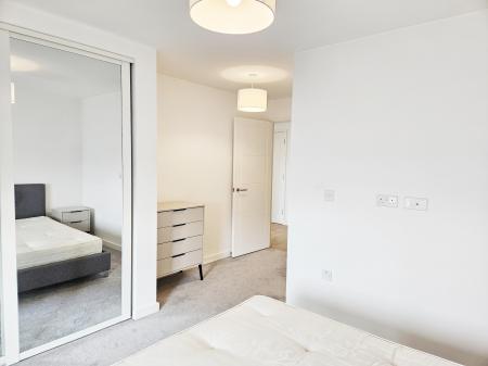 2 bedroom Flat to let in Cantia Place, Ashford, TN23
