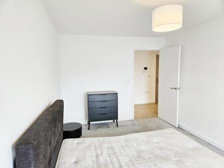 2 bedroom Flat to let in Cantia Place, Ashford, TN23