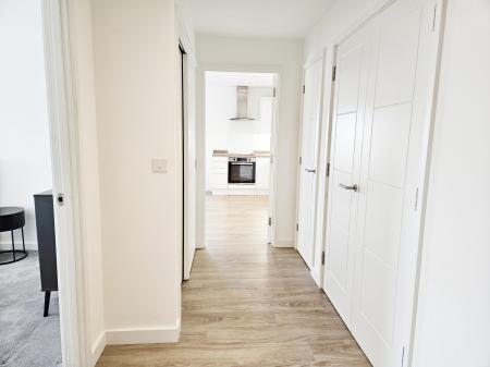 2 bedroom Flat to let in Cantia Place, Ashford, TN23