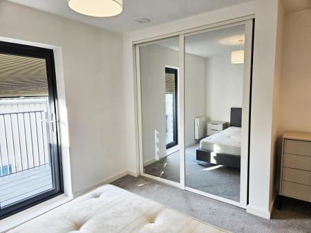 2 bedroom Flat to let in Cantia Place, Ashford, TN23