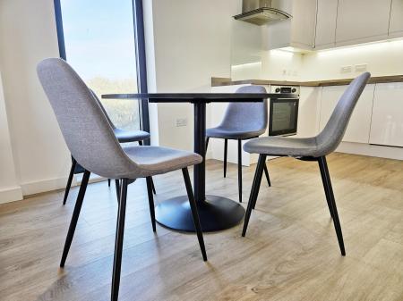 2 bedroom Flat to let in Cantia Place, Ashford, TN23