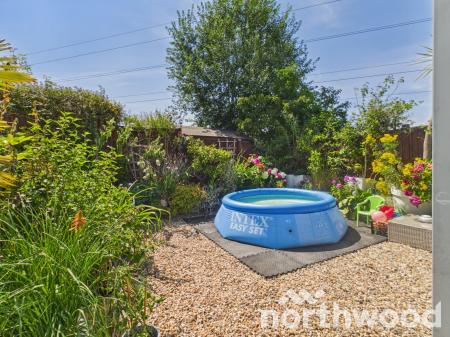 3 bedroom Link detached house for sale in The Paddock, Singleton, Ashford, TN23