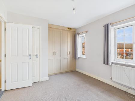 3 bedroom Terraced House to let in Garton Way, Singleton, Ashford, TN23