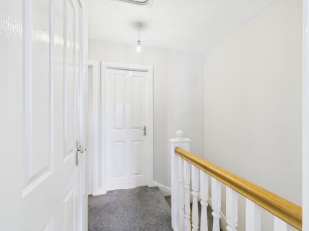 3 bedroom Terraced House to let in Garton Way, Singleton, Ashford, TN23