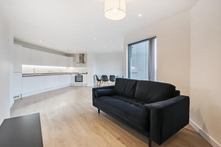 2 bedroom Penthouse to let in Hampton Place, Ashford, TN23