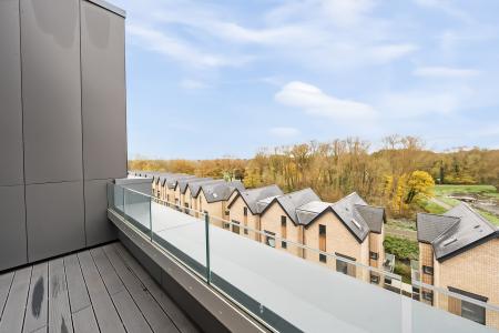 2 bedroom Penthouse to let in Hampton Place, Ashford, TN23
