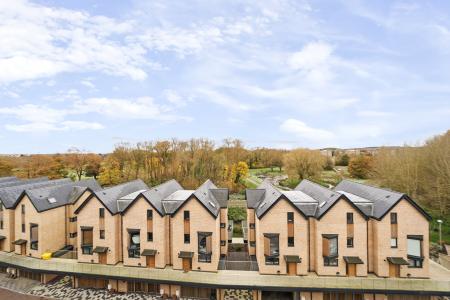 2 bedroom Penthouse to let in Hampton Place, Ashford, TN23