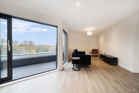 2 bedroom Penthouse to let in Hampton Place, Ashford, TN23