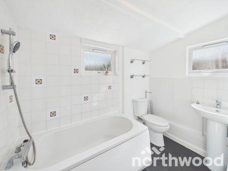 3 bedroom Terraced House for sale in Sussex Avenue, Town Centre, Ashford, TN24