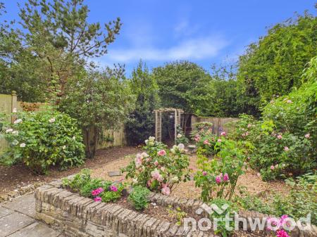 1 bedroom Flat to let in Western Avenue, Ashford, Ashford, TN23