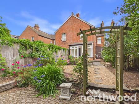 1 bedroom Flat to let in Western Avenue, Ashford, Ashford, TN23