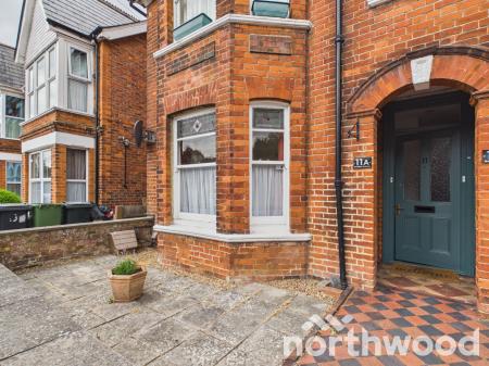 1 bedroom Flat to let in Western Avenue, Ashford, Ashford, TN23